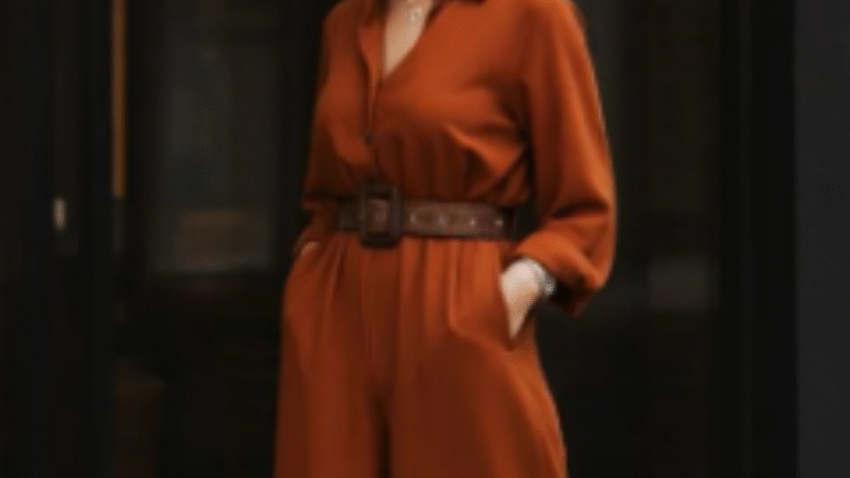 15 Vintage Outfit Ideas for a Timeless Retro-Chic Look | Retro Fashion Inspiration