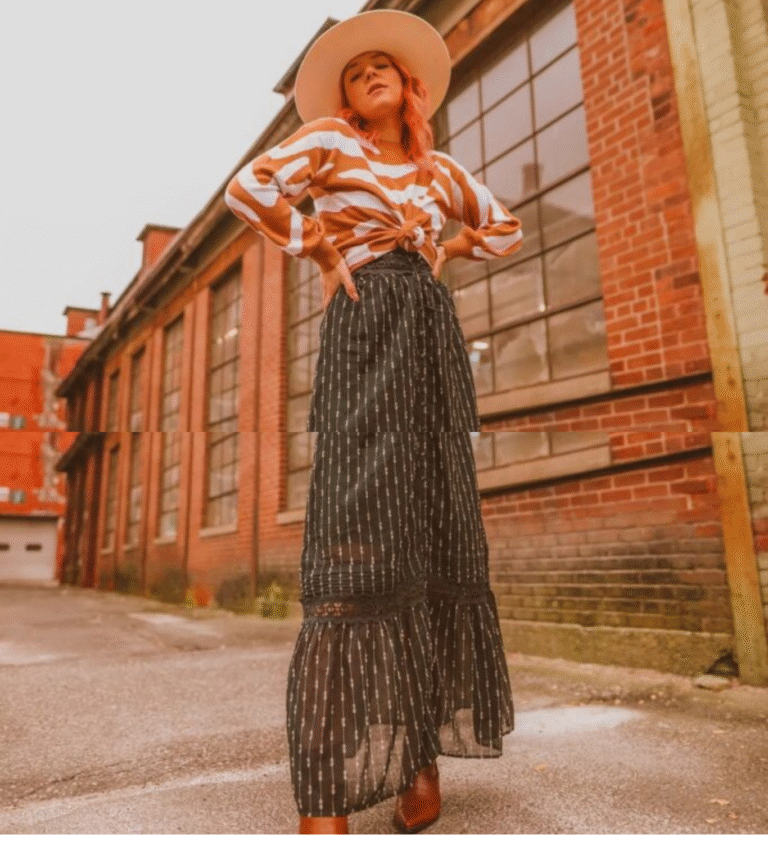 20 Cozy Layered Fall Outfits That Will Turn Heads This Season 2025