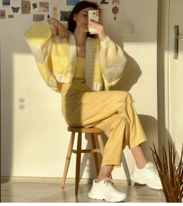 20 Cozy And Chic Fall Swag Outfits To Turn Heads This Season 2025