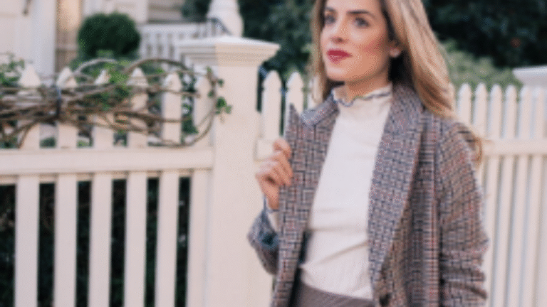 20 Stunning Fall Skirt to Elevate Your Autumn Wardrobe