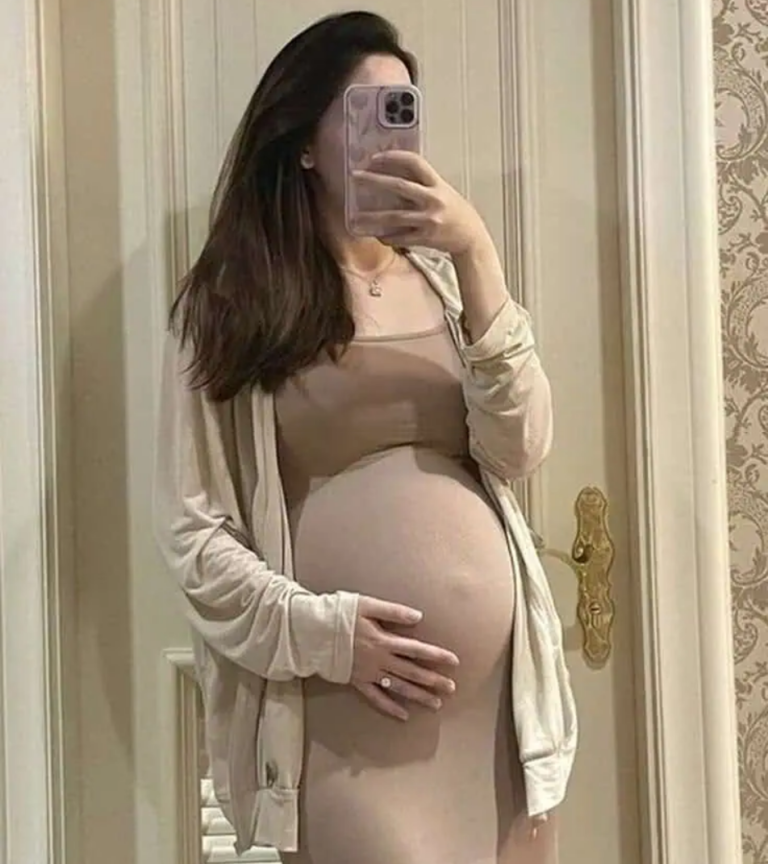 20 Stunning Maternity Fashion Looks That’ll Make You Feel Gorgeous Throughout Your Pregnancy 2025